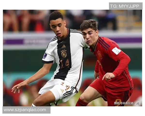 本卡菲主场迎战阿鲁卡双方争夺关键三分的精彩对决