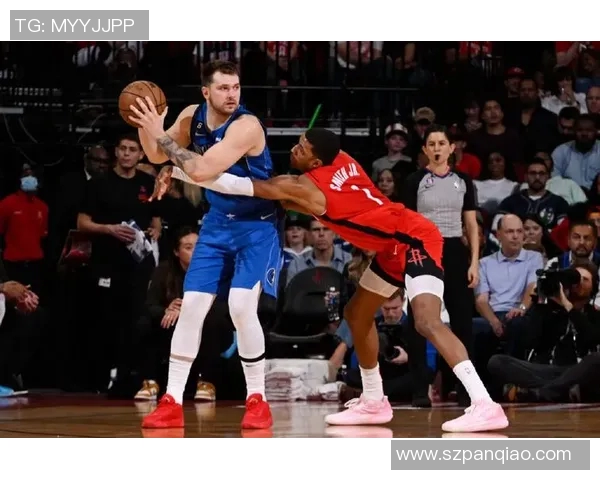 火箭队与独行侠的激烈对决回顾及精彩瞬间分析2019年2月12日比赛纪实